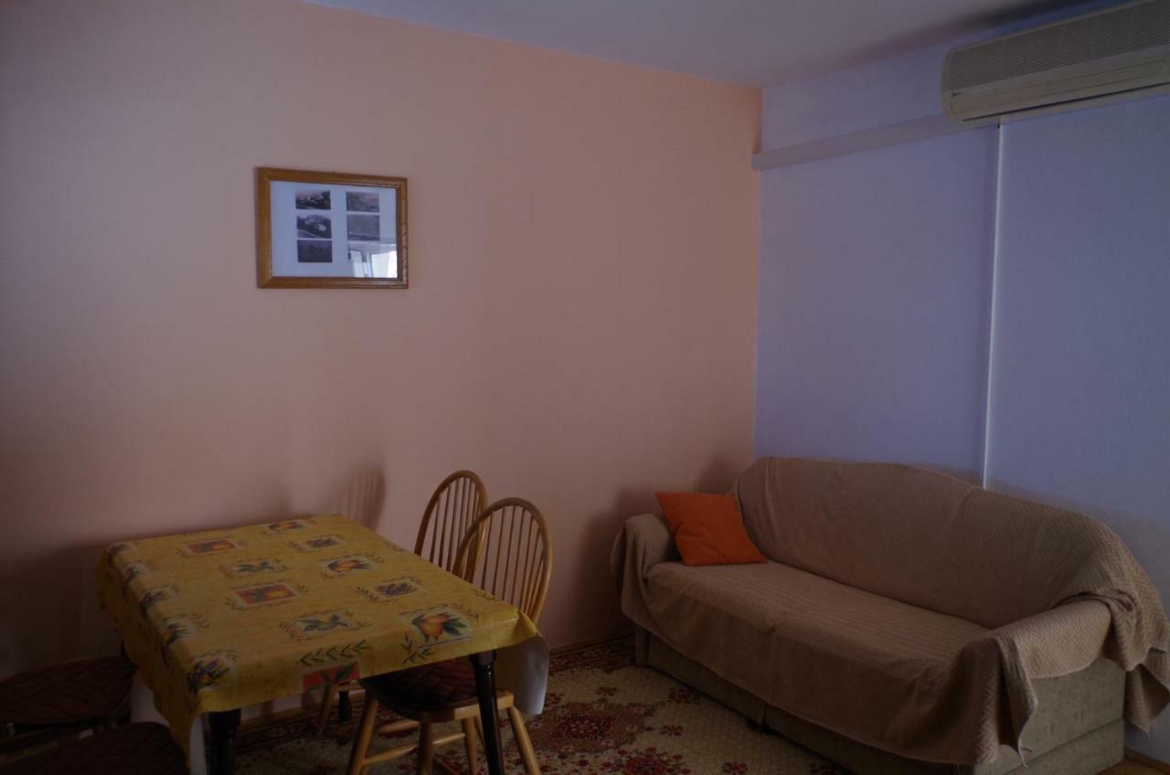 Apartment Lukovo - Puskaric Екстер'єр фото